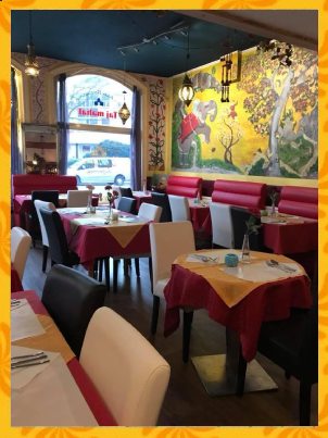 Restaurant dining room